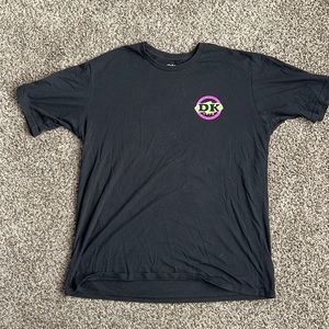 Dakine Hawaii t shirt. 2 very small holes